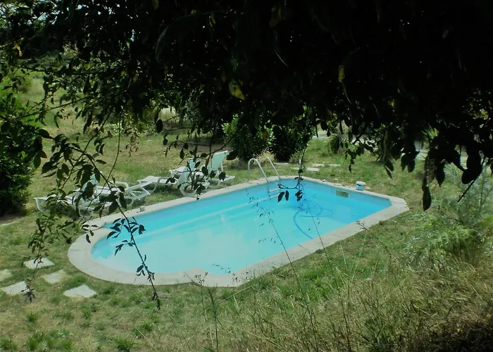 Penzion Casa Do Linhar - Quintas De Sirlyn Tondela